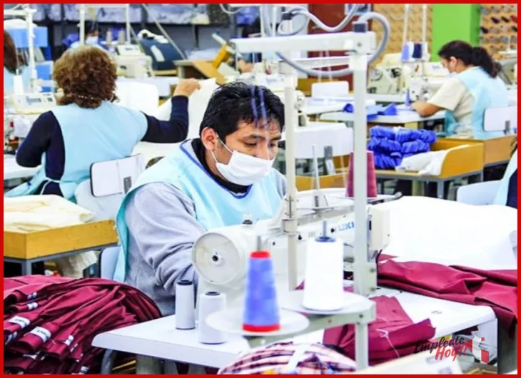 Trabajo formal vs informal en Perú: cifras y realidad 2026 con requisitos y salarios